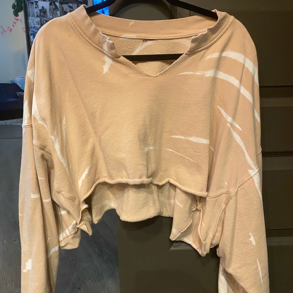 Cropped V Neck Sweatshirt